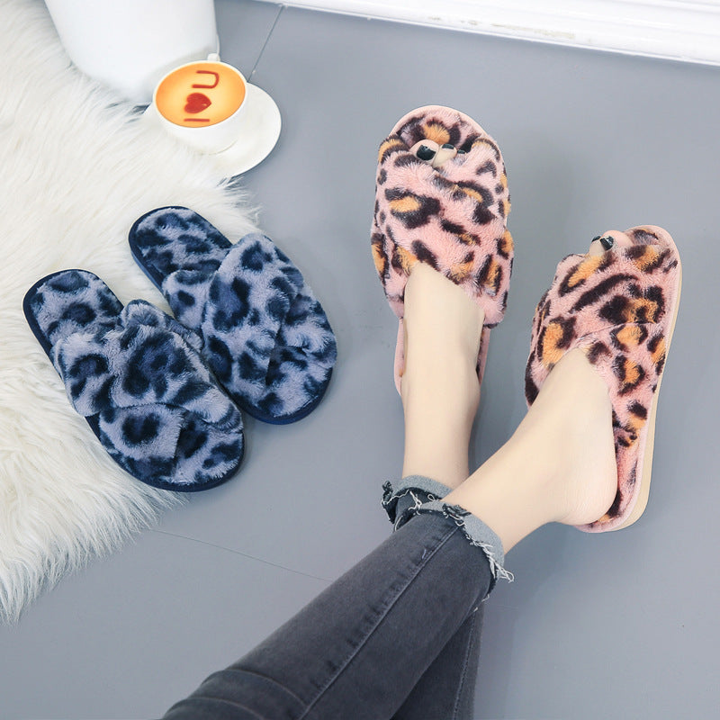 Women’s Fleece Lined Leopard Slippers Soft Indoor Flat Shoes