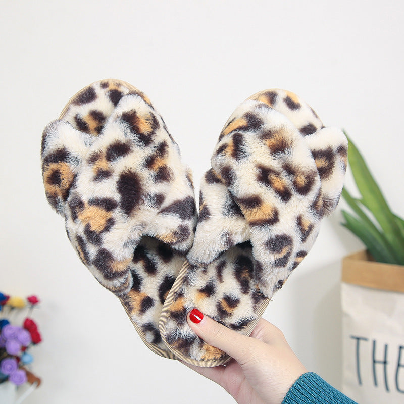 Women’s Fleece Lined Leopard Slippers Soft Indoor Flat Shoes